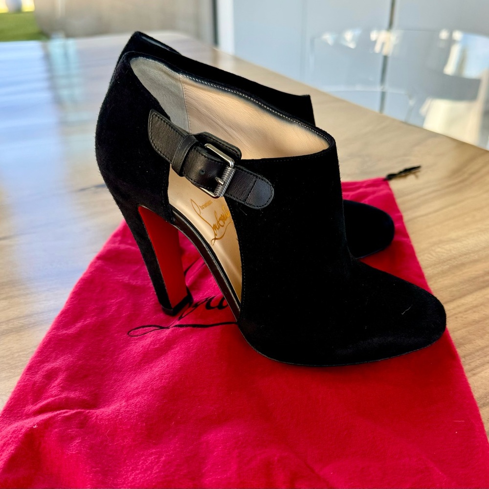 Christian Louboutin Booty VELVET D'OR  Black